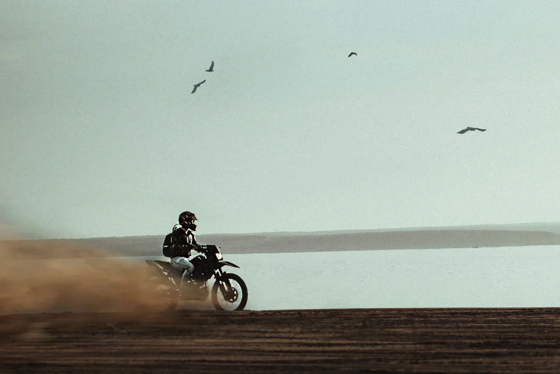 Is it safe to ride a motorcycle with old tyres?